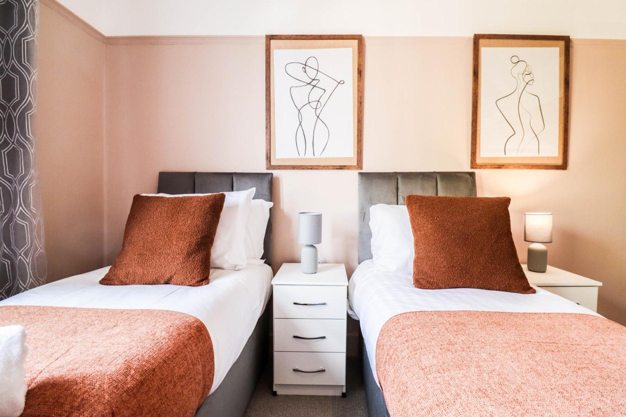 Ferienhaus Stunning 5 Bed House In Clapham - Free Wifi!